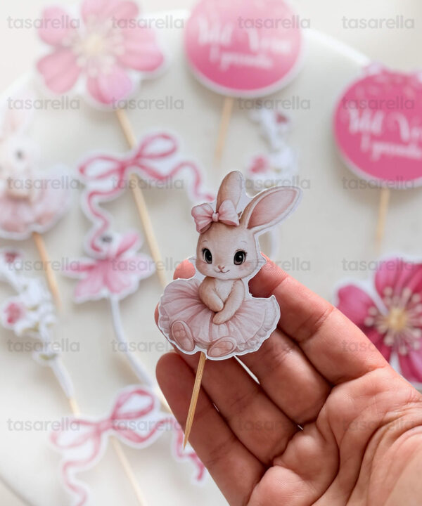Tavşan Çiçekli Temalı Cupcake Süsü